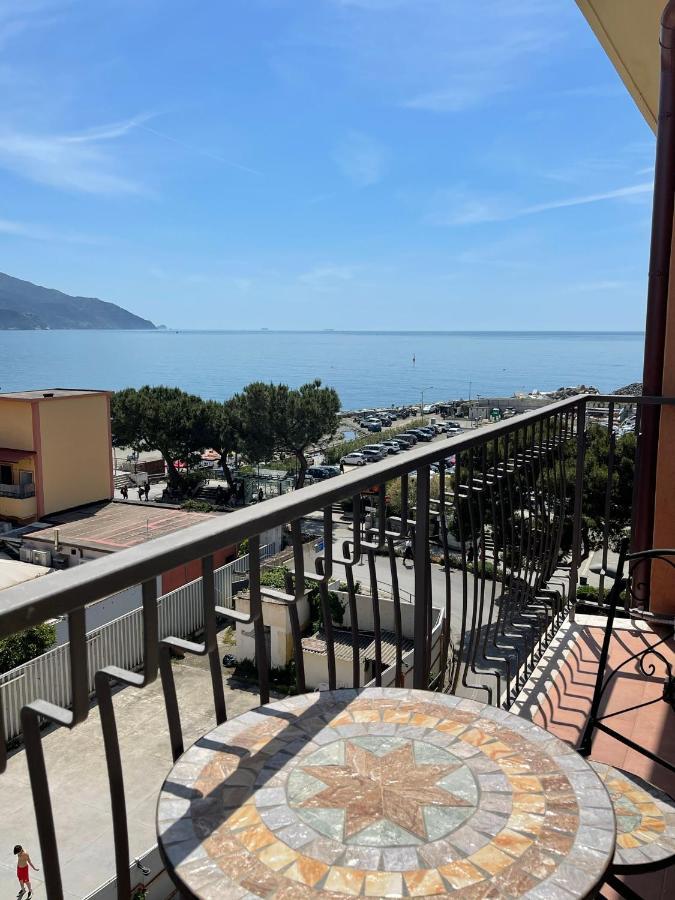 La Casa Sul Mare - Monterosso - Cinque Terre Hotel Монтеросо ал Маре Екстериор снимка